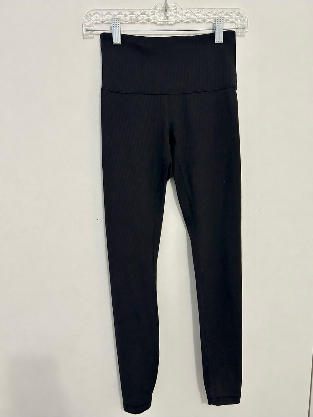 Lululemon Black Ribbed High-Rise Leggings Women’s Size 4